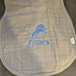 Detroit Lions Organic Embroidered Burp Cloth 🏈